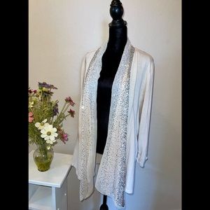 🤍💎White House Black Market- Cardigan with a Chiffon and Sequined Lapel 💎🤍